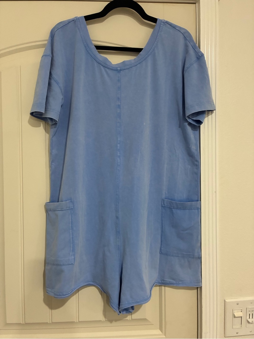 Sundry Light Blue Short Sleeve Pocket Romper NWT size medium